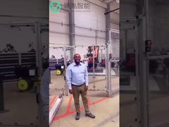 Robots industriels et oscillation rythmique de danse