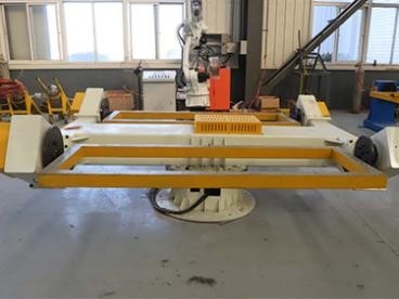 Les positionneurs rotatoires de Kuka ont motorisé le septième axe équipés de la charge évaluée 500kg de robot de KUKA