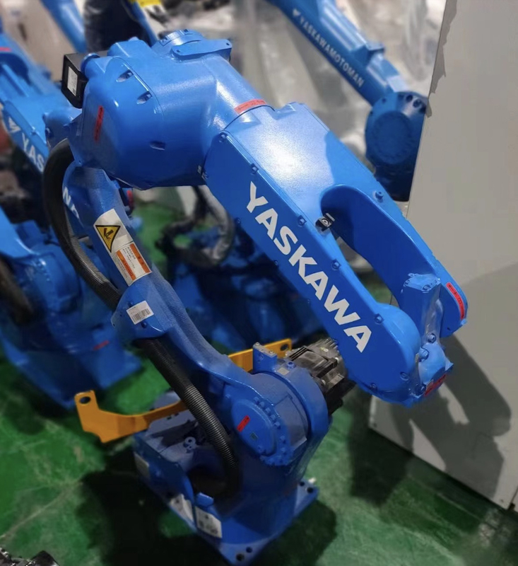 Le bras Gp7 de robot de Yaskawa chargent l'envergure de bras 7kg de 927 bons au robot réutilisable de vis