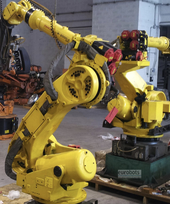 Bras de robot de diplômé de Fanuc 165F industriel avec l'envergure de bras longue superbe de la charge utile 165kg de 2655mm