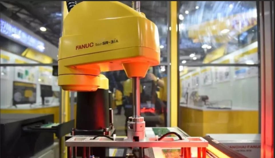Visuel des prix de bras de robot de Fanuc de solution bas dépistant pour l'objet aléatoire désordonné