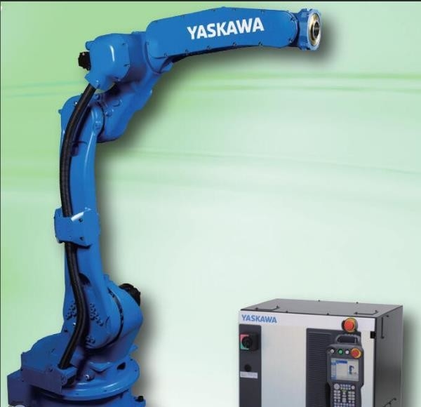 Robot de bras de Yaskawa chargeant le laser de Yaskawa MOTOMAN-AR1440 traitant l'atelier 12kg