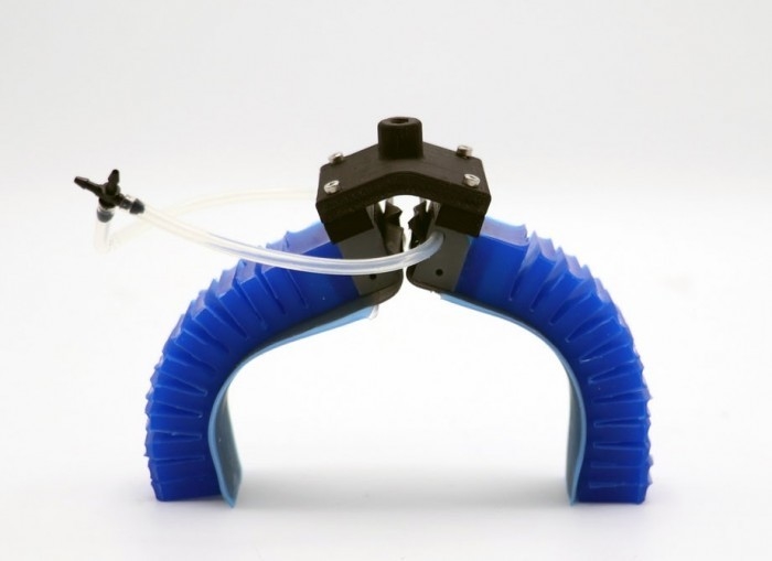 Rétrécissement acrylique 100-1000mm/S 2.85kg de feuillard de bras d'Assemblée de conception robotique de pince