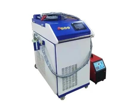 Coupe automatique de maître de main de robot de machine de soudure laser de tache d'acier inoxydable nettoyant 3 dans 1 2000w
