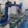 6 Aixs Yaskawa Robot Arm GP180-120 avec clôture de sécurité personnalisée CNGBS comme robot de palettisation