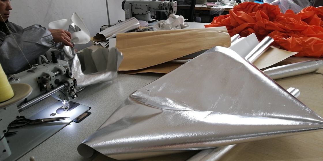 Couvertures de blindage robotique efficaces avec un seul emballage de 40X35X20 cm, couverture de poussière incluse