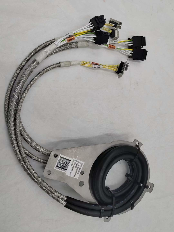Cable flexible robotique de type coaxial ignifuge pour les applications critiques