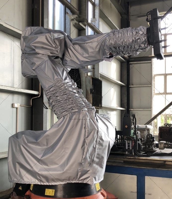 Couvertures de film de polyester blanc étanche à l'eau Manche de nylon de protection pour les robots de peinture